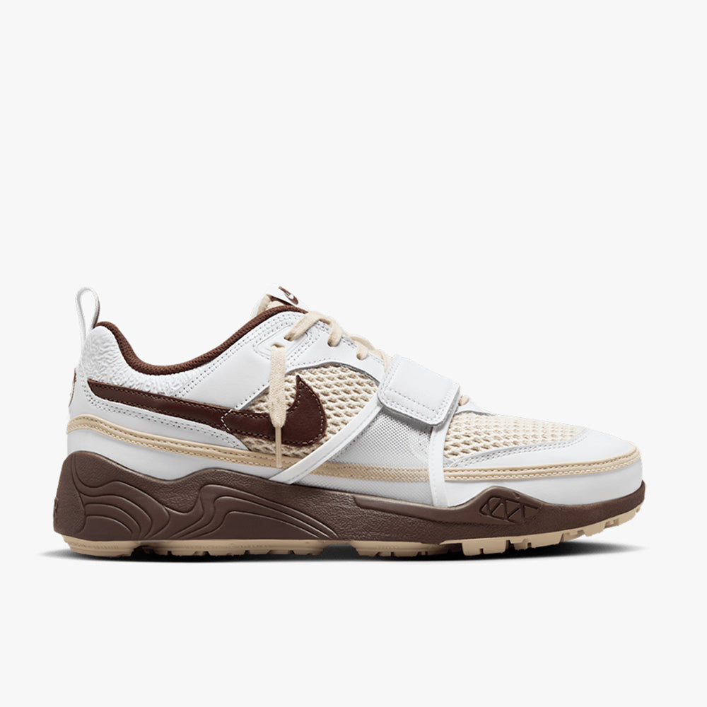 Nike x Travis Scott Zoom Field Jaxx White / Lt Chocolate - White